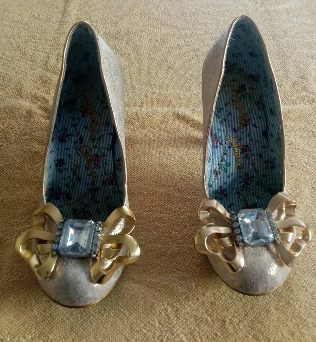 Shoes - Image 4