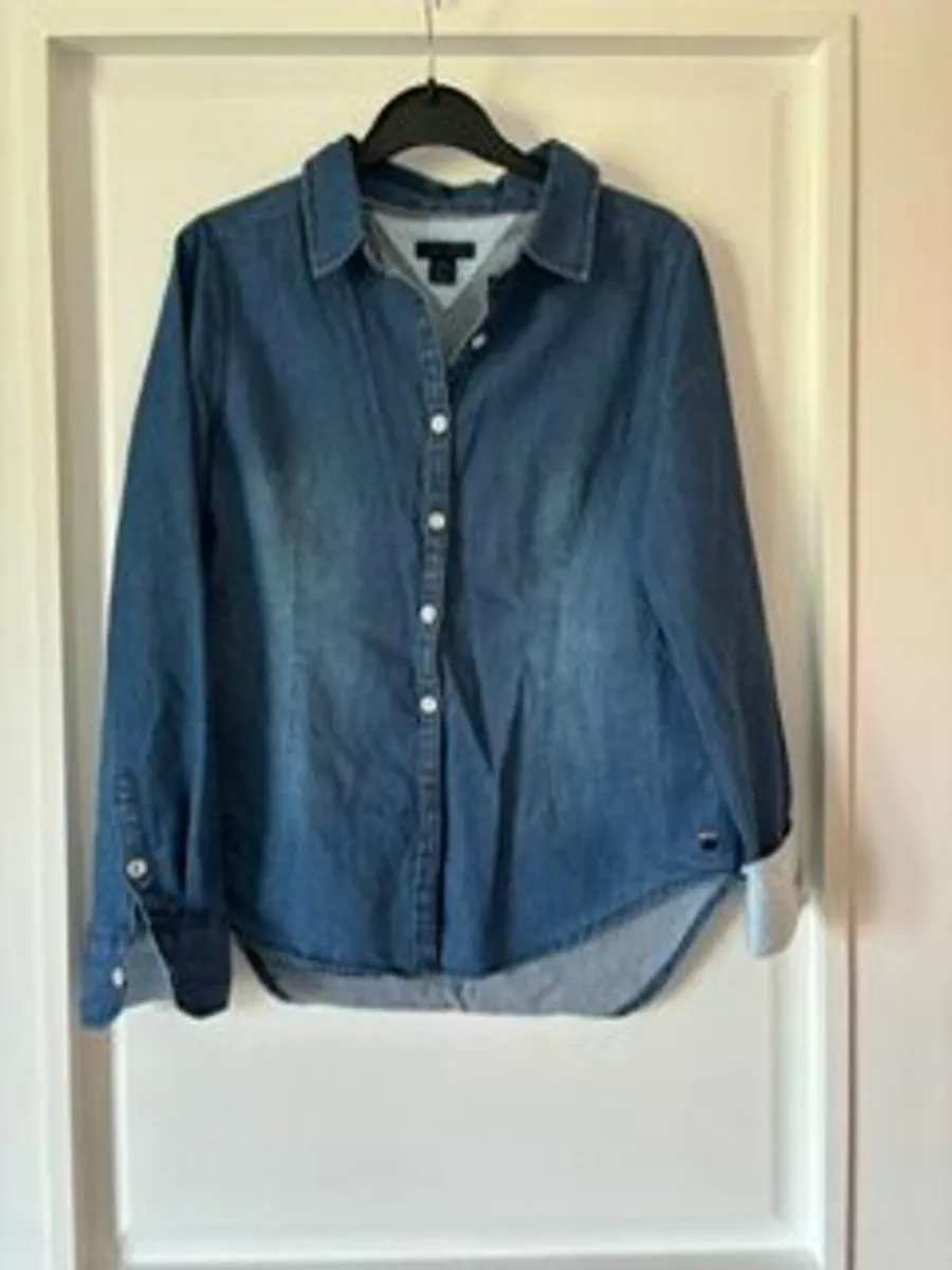 Tommy Hilfiger Girls Denim Shirt age 8-10 - Image 1
