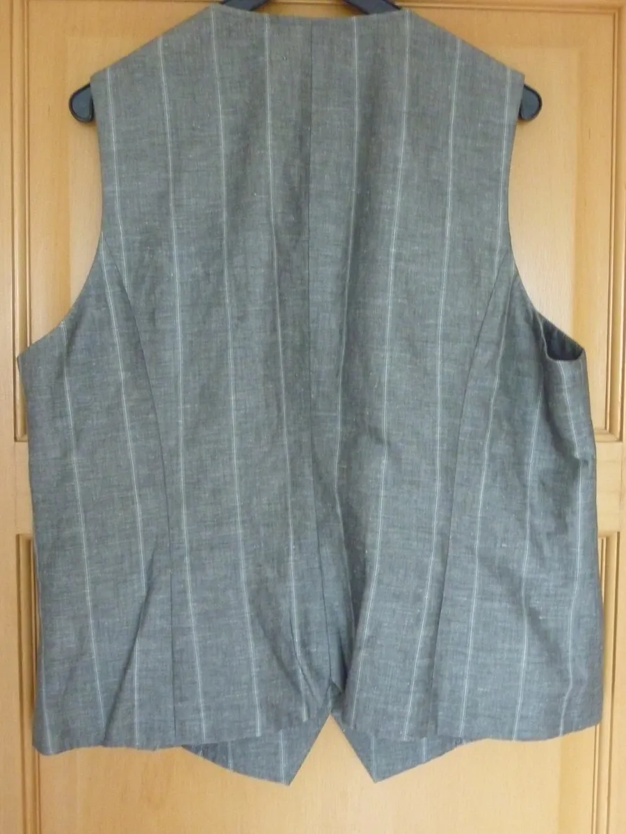 Waistcoats - Image 2