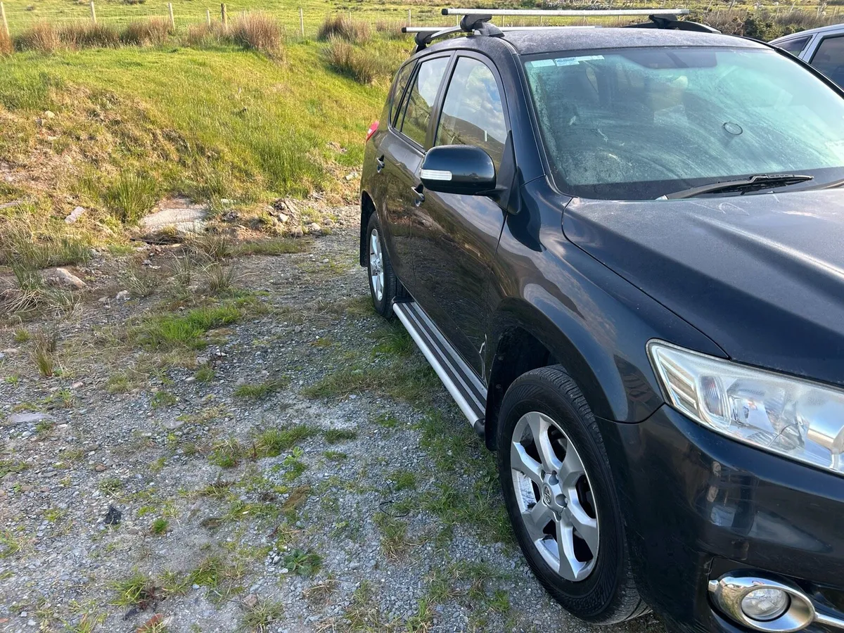Rav 4 2011 - Image 2