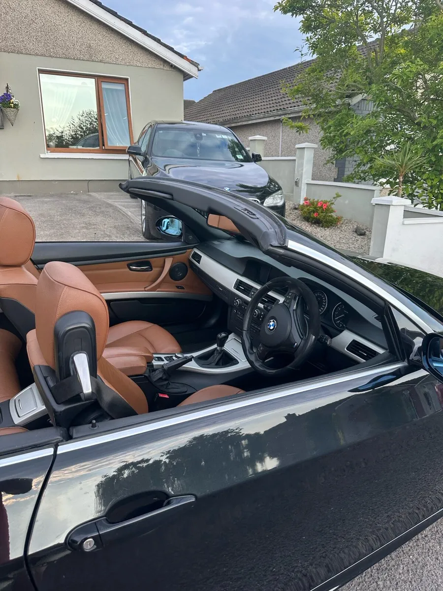 BMW 325 I - Image 2