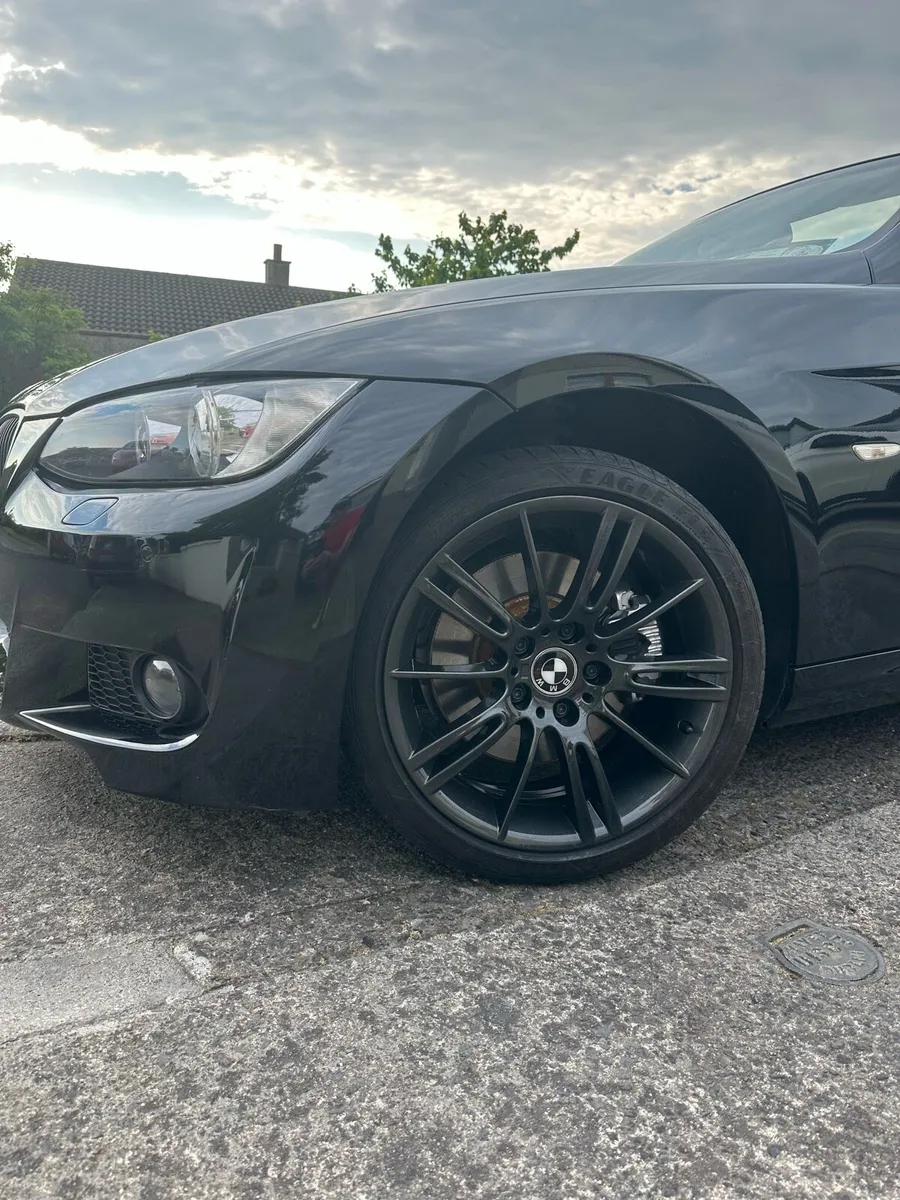BMW 325 I - Image 3