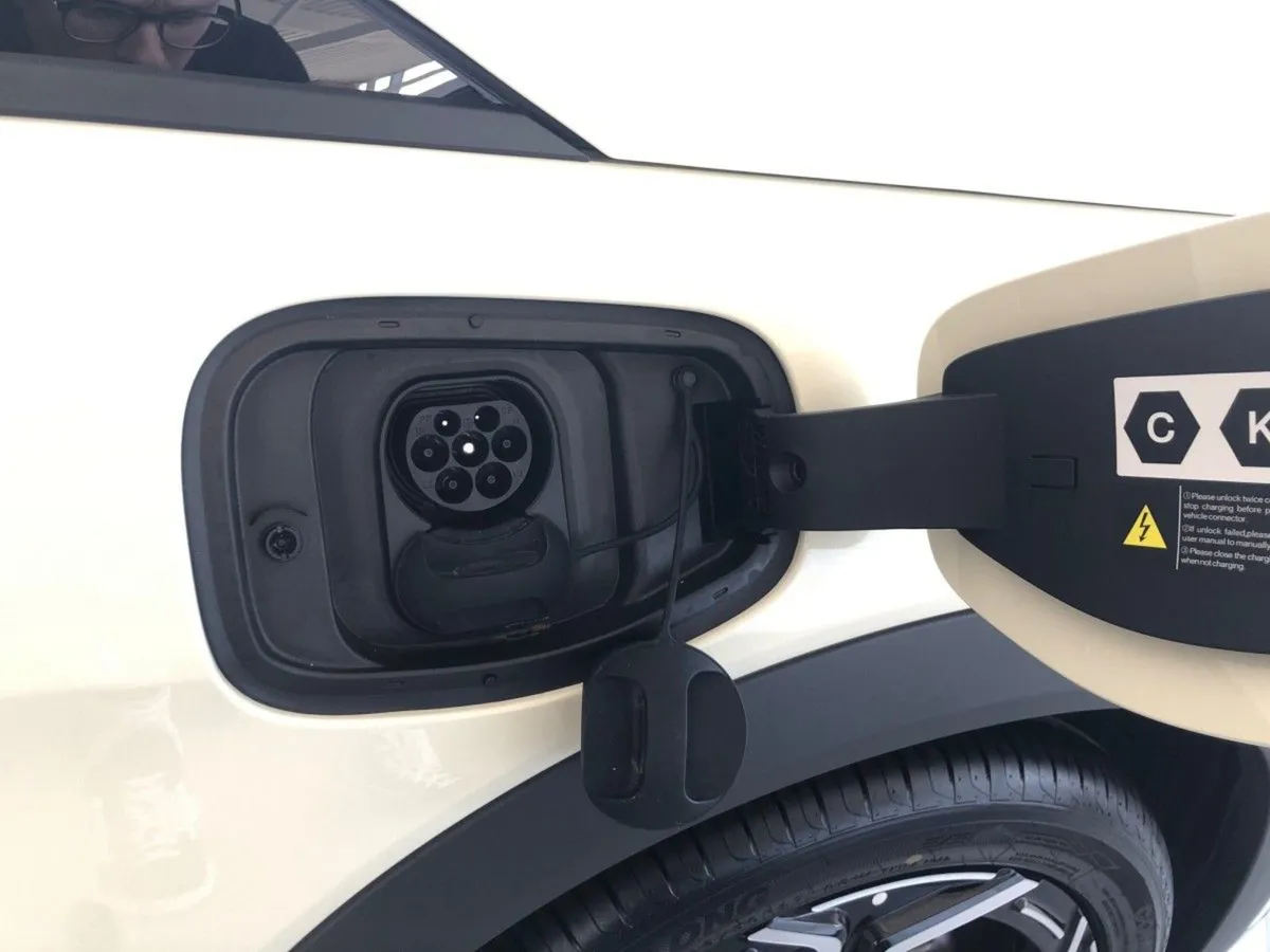 BYD DOLPHIN Comfort (60kwh  204PS) Adaptive Intel - Image 4