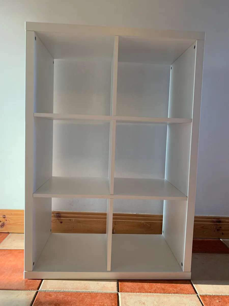 Shelving unit