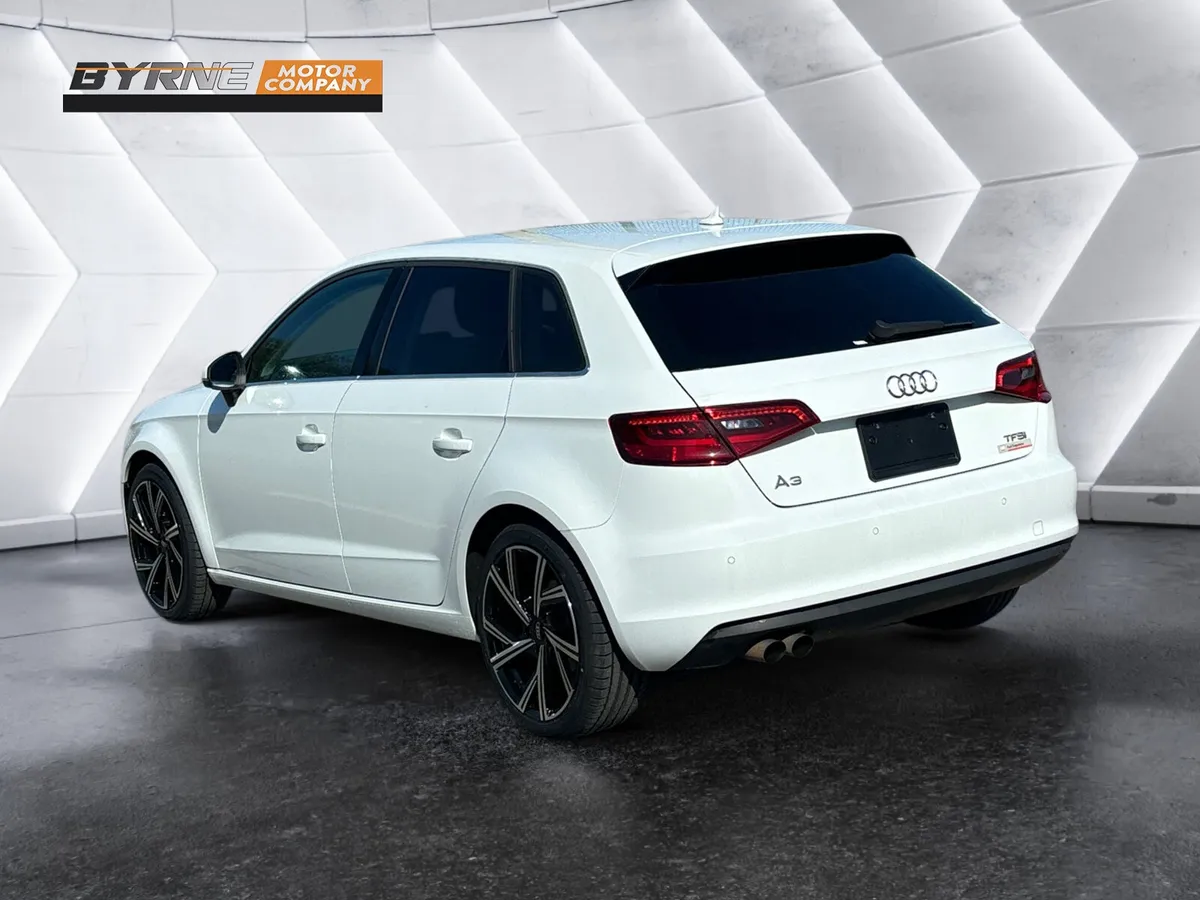 AUDI A3 1.4 TFSI AUTO, 2016 - Image 4