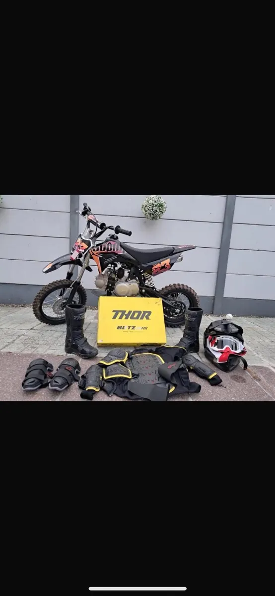 Youths motor bike - Image 1