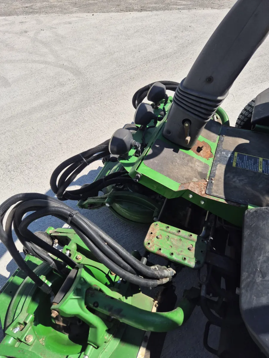 John Deere 8800 - Image 4