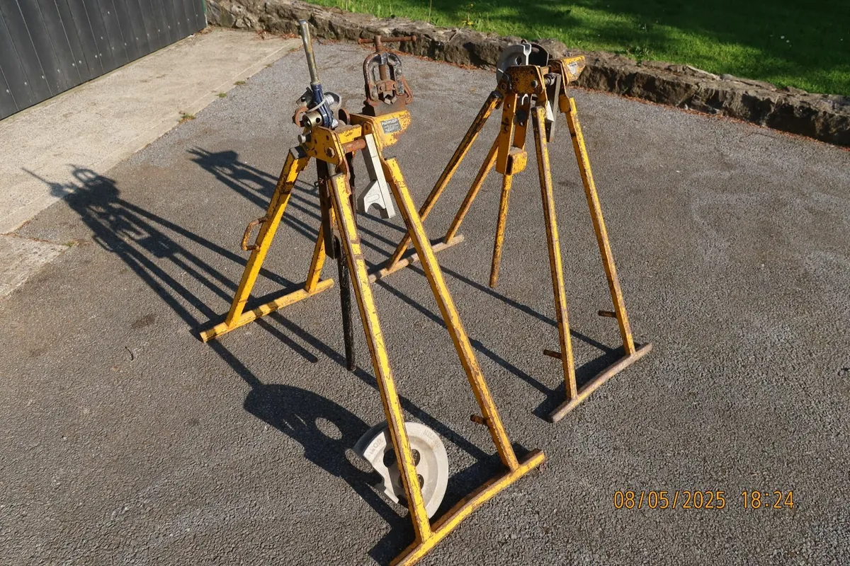 Conduit Bender /  Machines Hilmor x 2 - Image 1