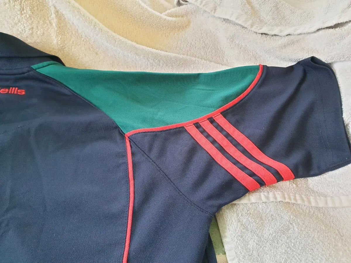 Mayo Gaelic Football Polo Shirt 2010 to 2011 - Image 2