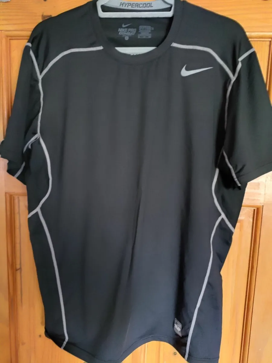 Nike Pro Combat Hypercool XL - Image 2