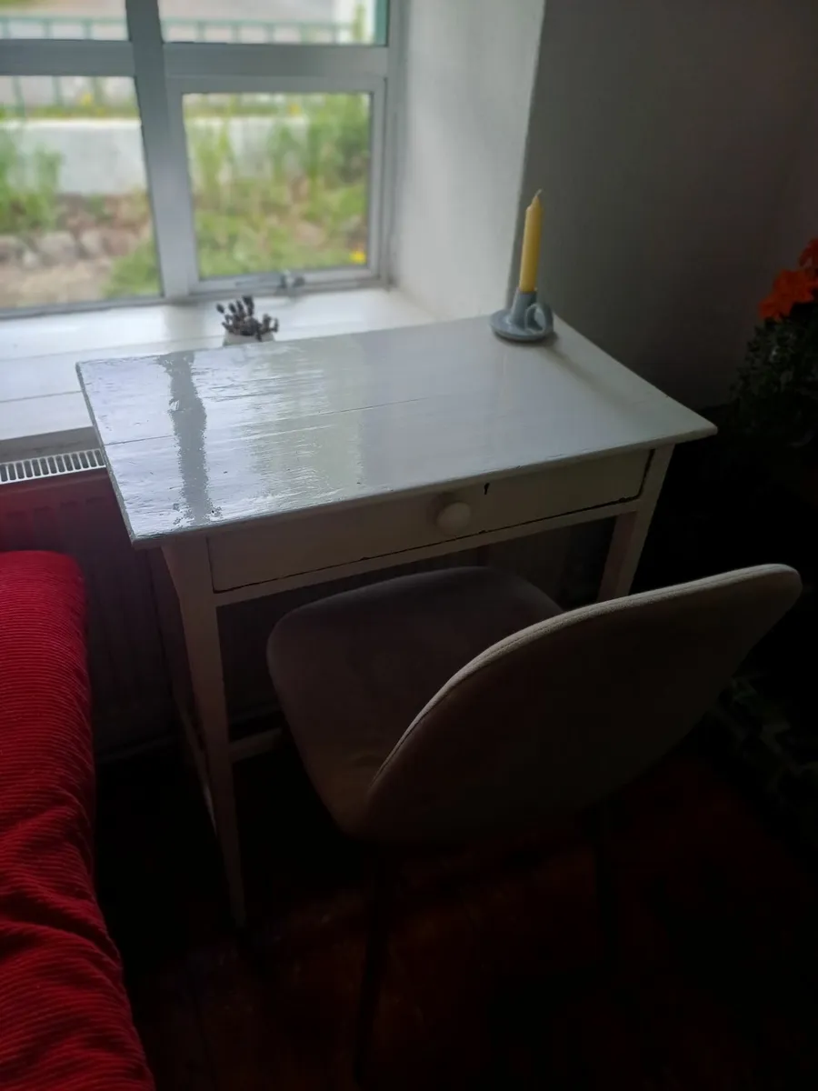 Desk and chair