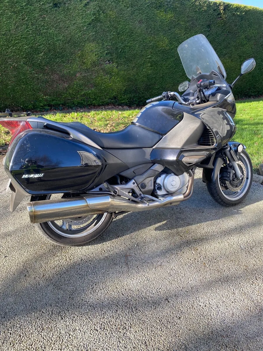 207 Honda  Deauville .phon 0876319203. - Image 1