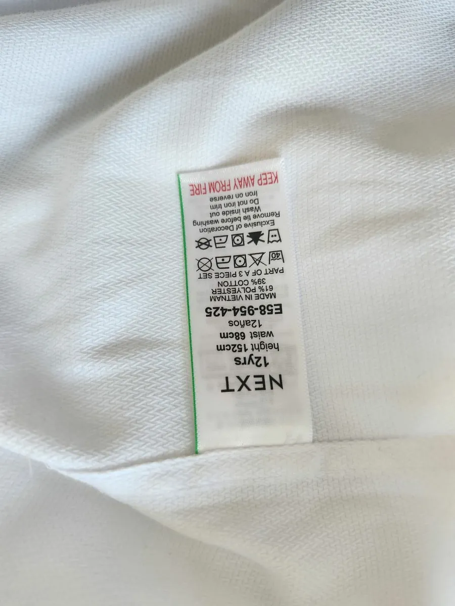 Boy's communion suit - Image 3