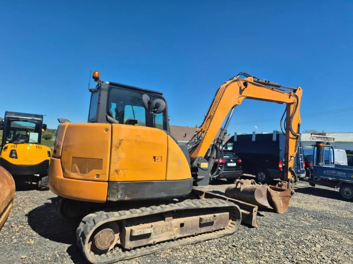 2018 Case CX80c - Image 1