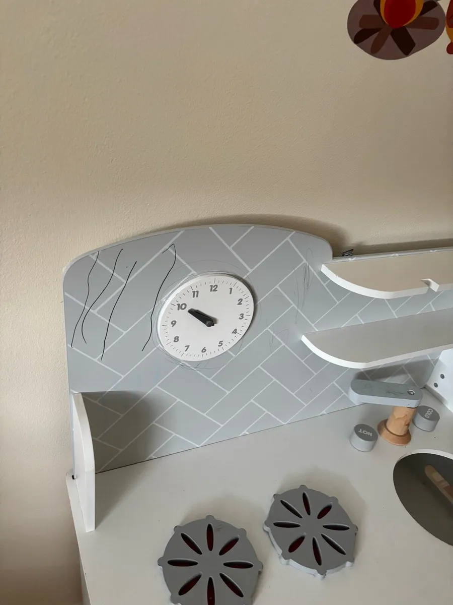 Play kitchen - Image 2