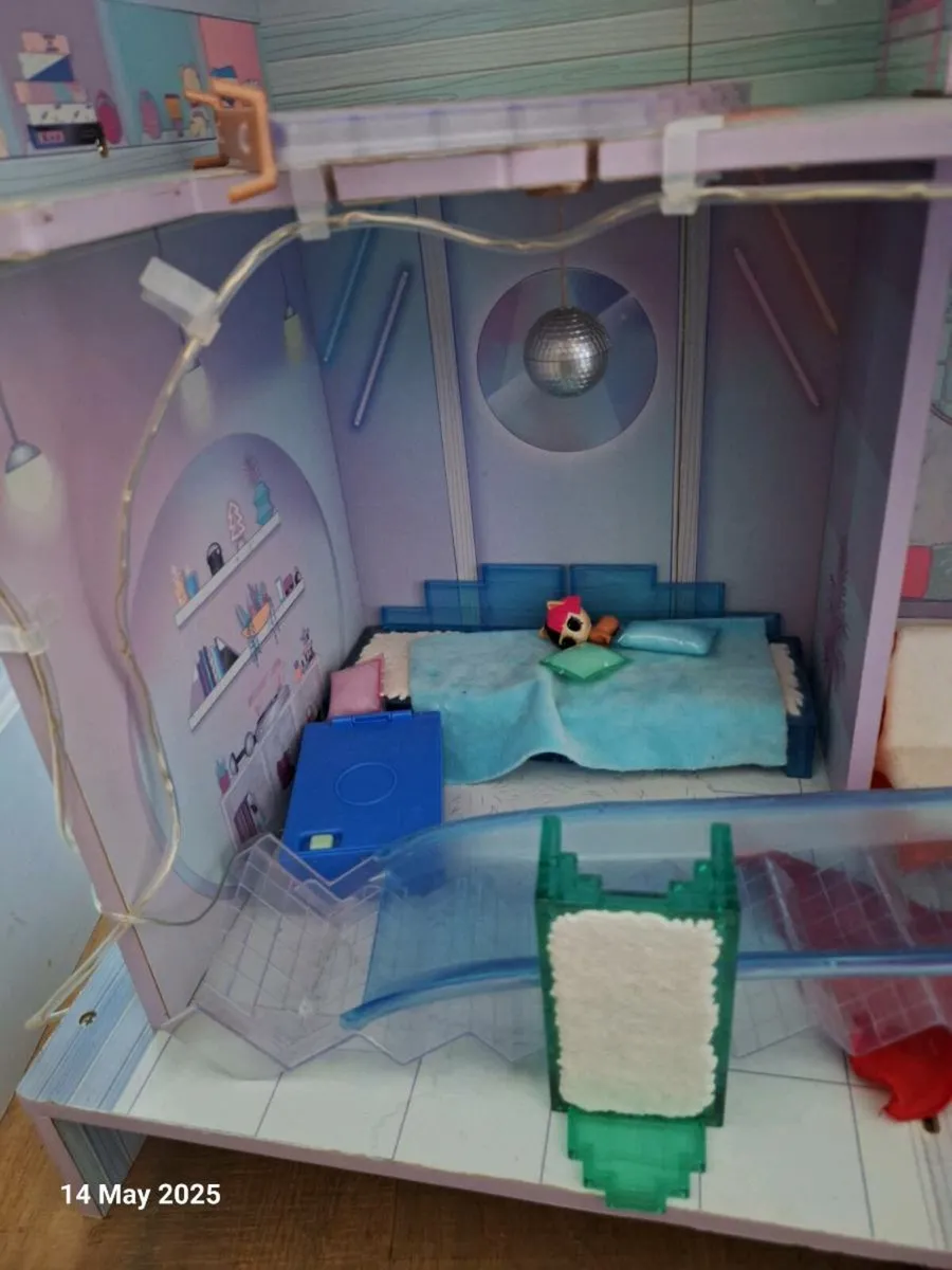Lol doll house winter - Image 4