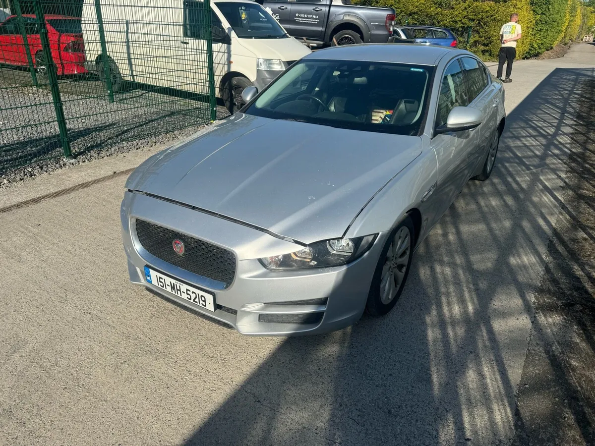 Jagaur xe 2015 - Image 1