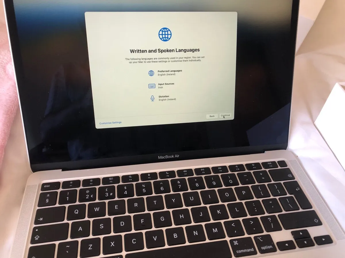 MacBook Air - Image 1