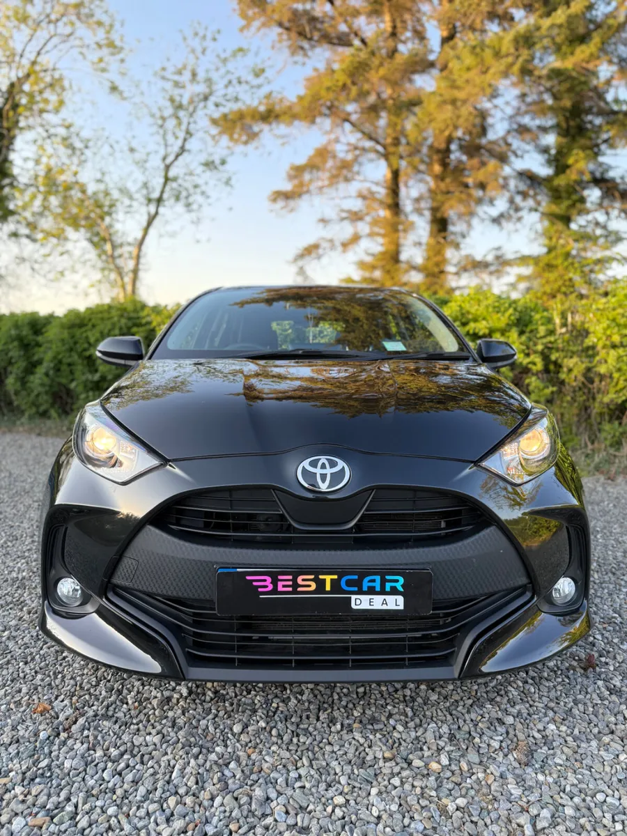 2022 Toyota Yaris 1.5 Luna 37,000kms - Image 3