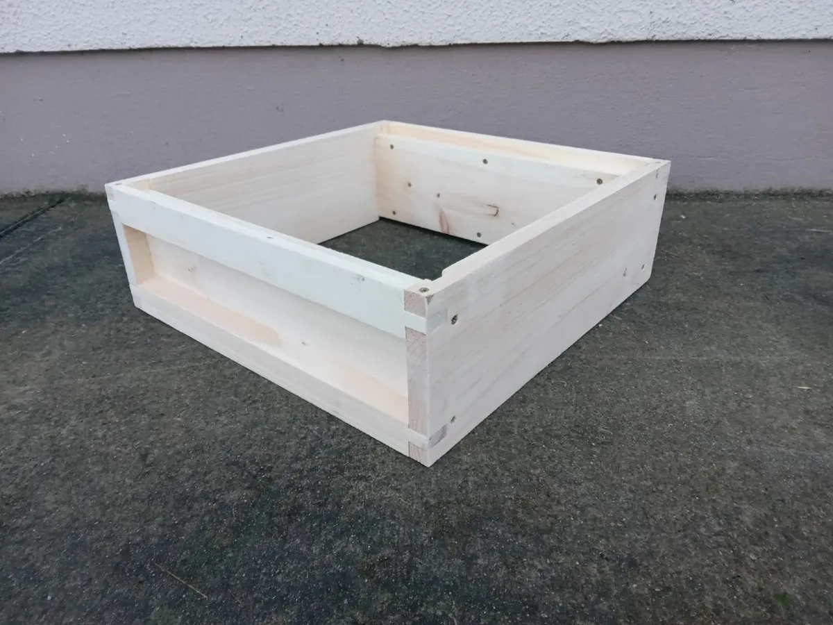 National Super Box - Image 3