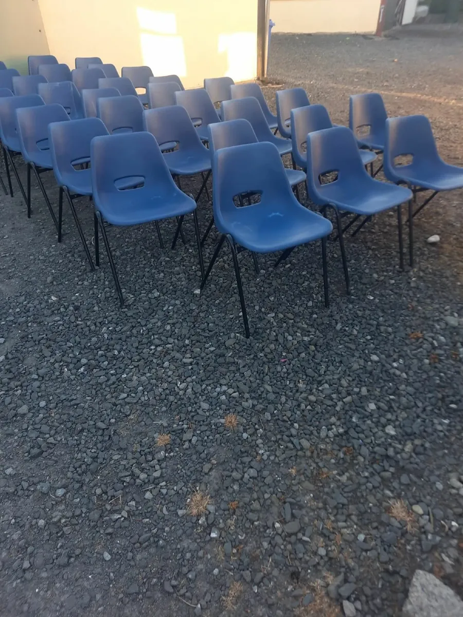 Poly chairs - Image 1