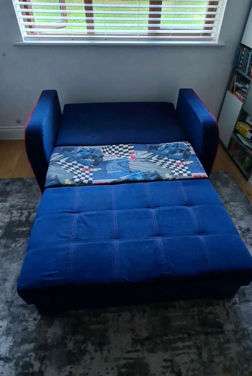 Blue kids sofa bed 190 x 110 cm - Image 1