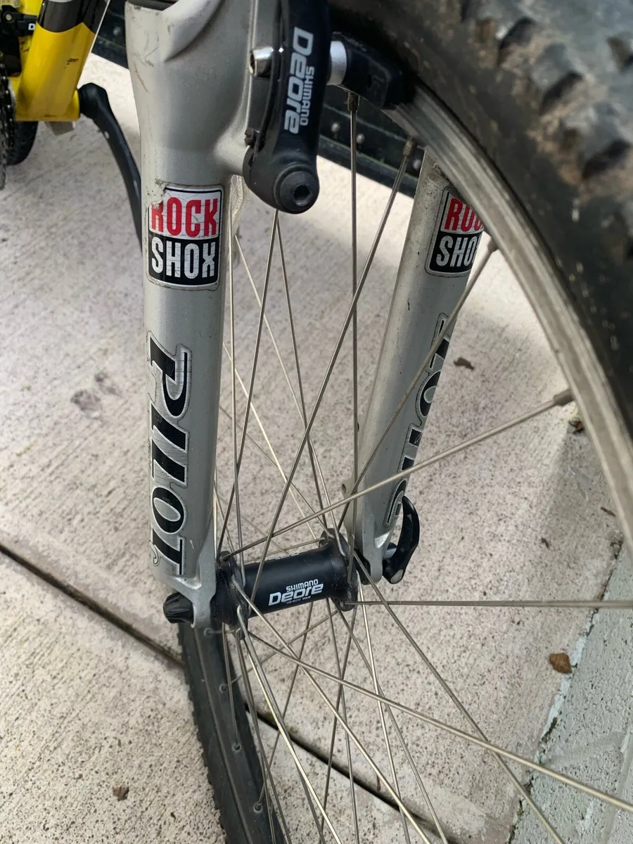 Carrera furry 26 inch wheels 24 speed M size - Image 4