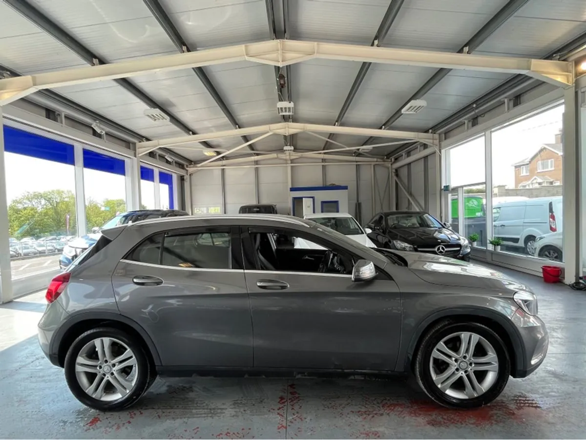 Mercedes-Benz GL-Class 200 CDI Urban 5DR - Image 4