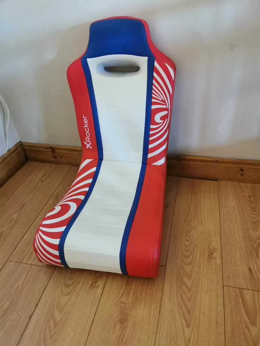 X-Rocker gaming chair - Image 1