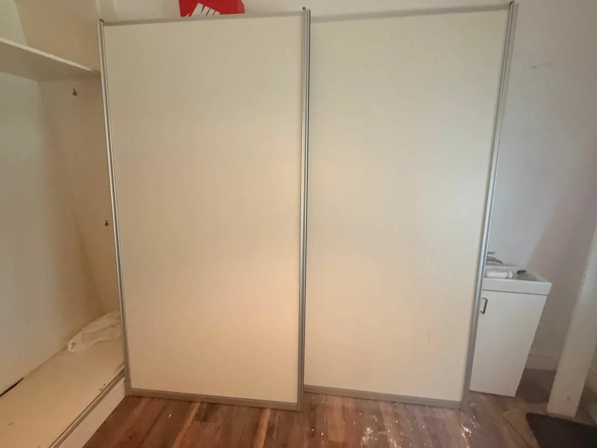 Large fitted double wardrobe - very good condition - Image 1