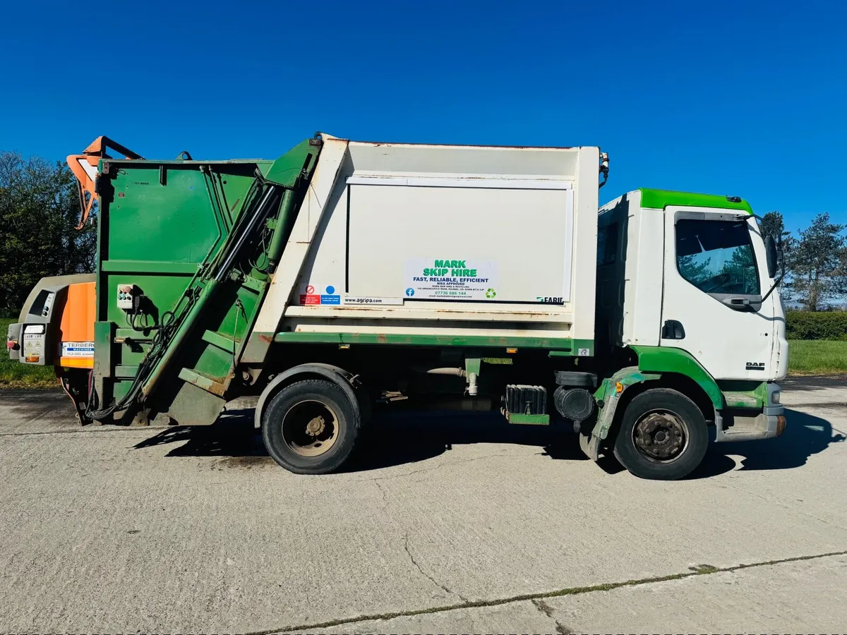 Refuse Truck - Image 1