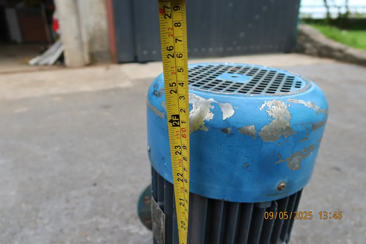 Circulating Pump - Image 3