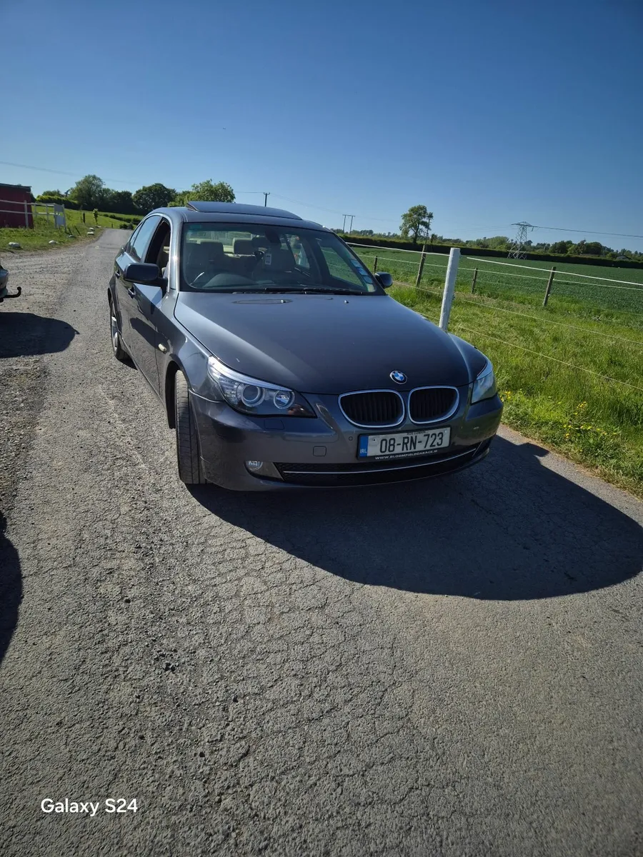 BMW 5-Series 2008 - Image 1