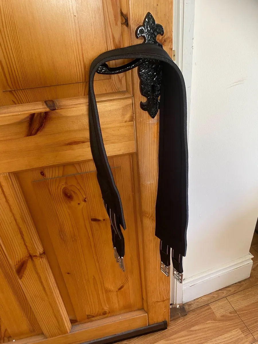 Girths - Image 4