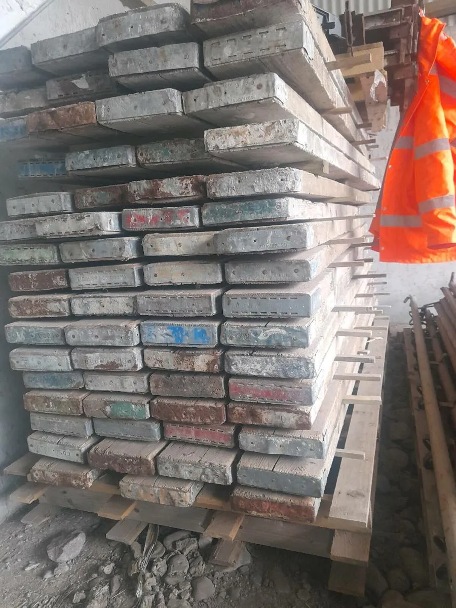 Scaffolding - Image 4