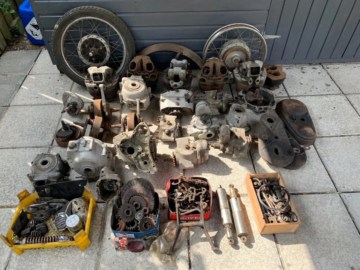 Vintage Classic Norton & Other Motorcycle Parts - Image 1