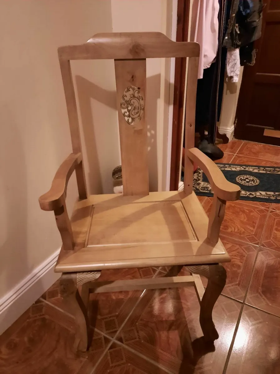 Armchair - Image 1