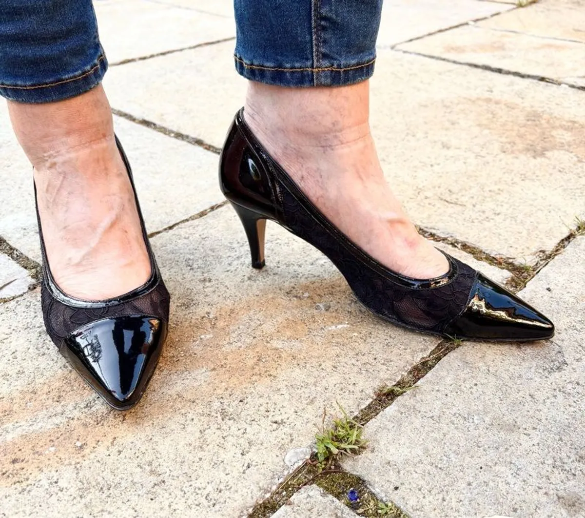 shoes - Image 3