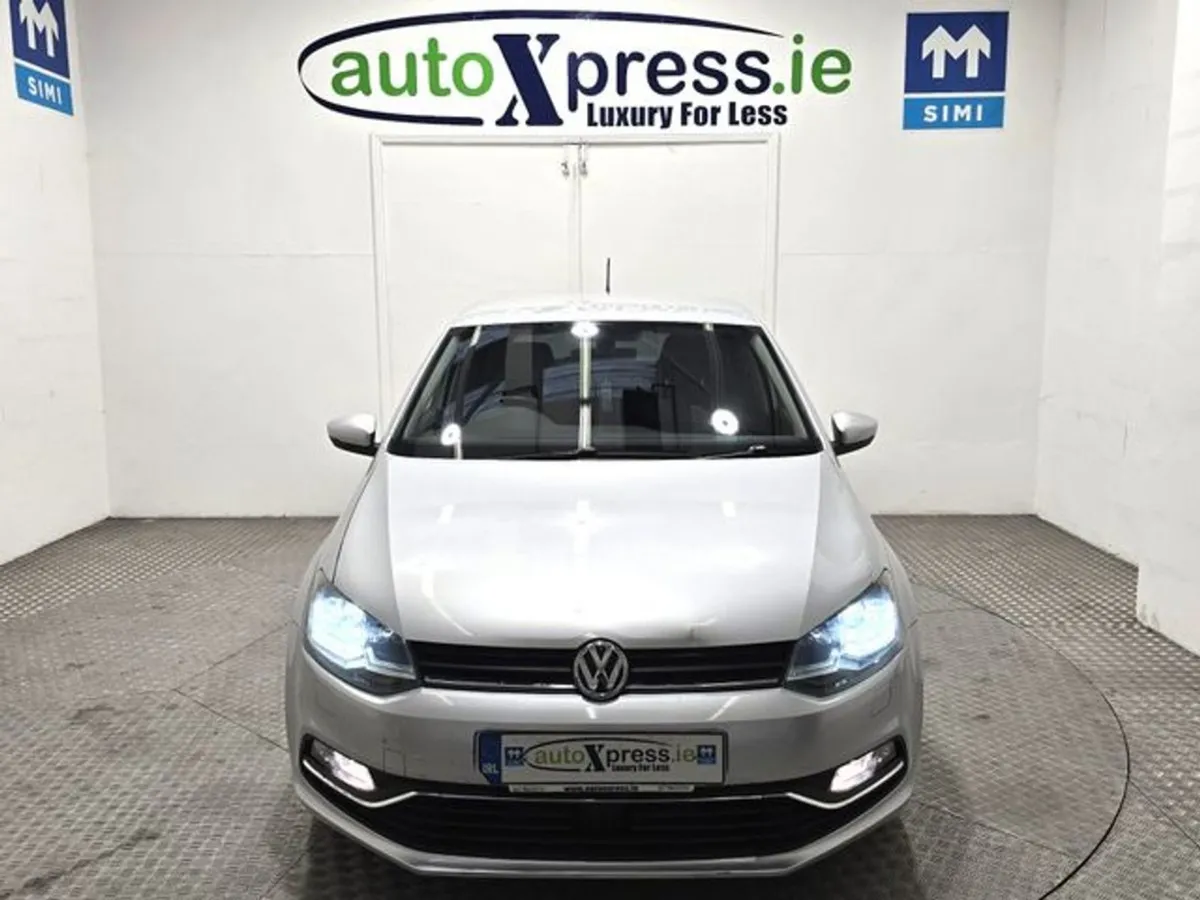 Volkswagen Polo 1.2 TSI Automatic - Image 3