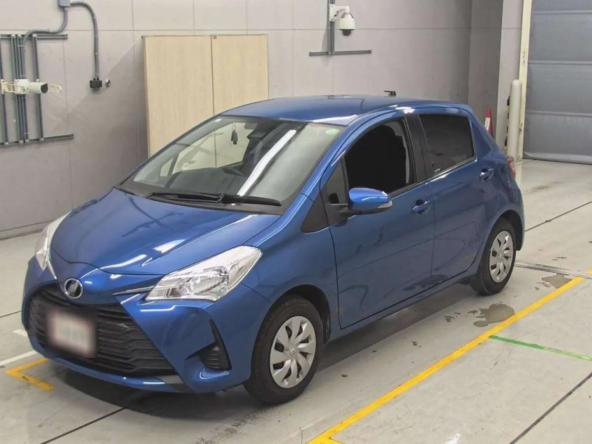 192 Toyota Vitz 1.0 Petrol Automatic - Image 1