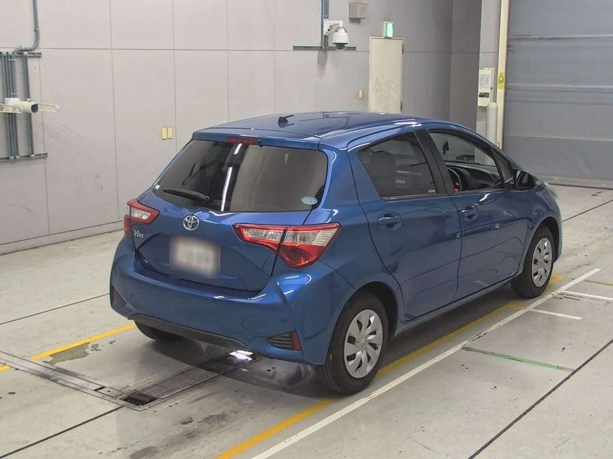 192 Toyota Vitz 1.0 Petrol Automatic - Image 4