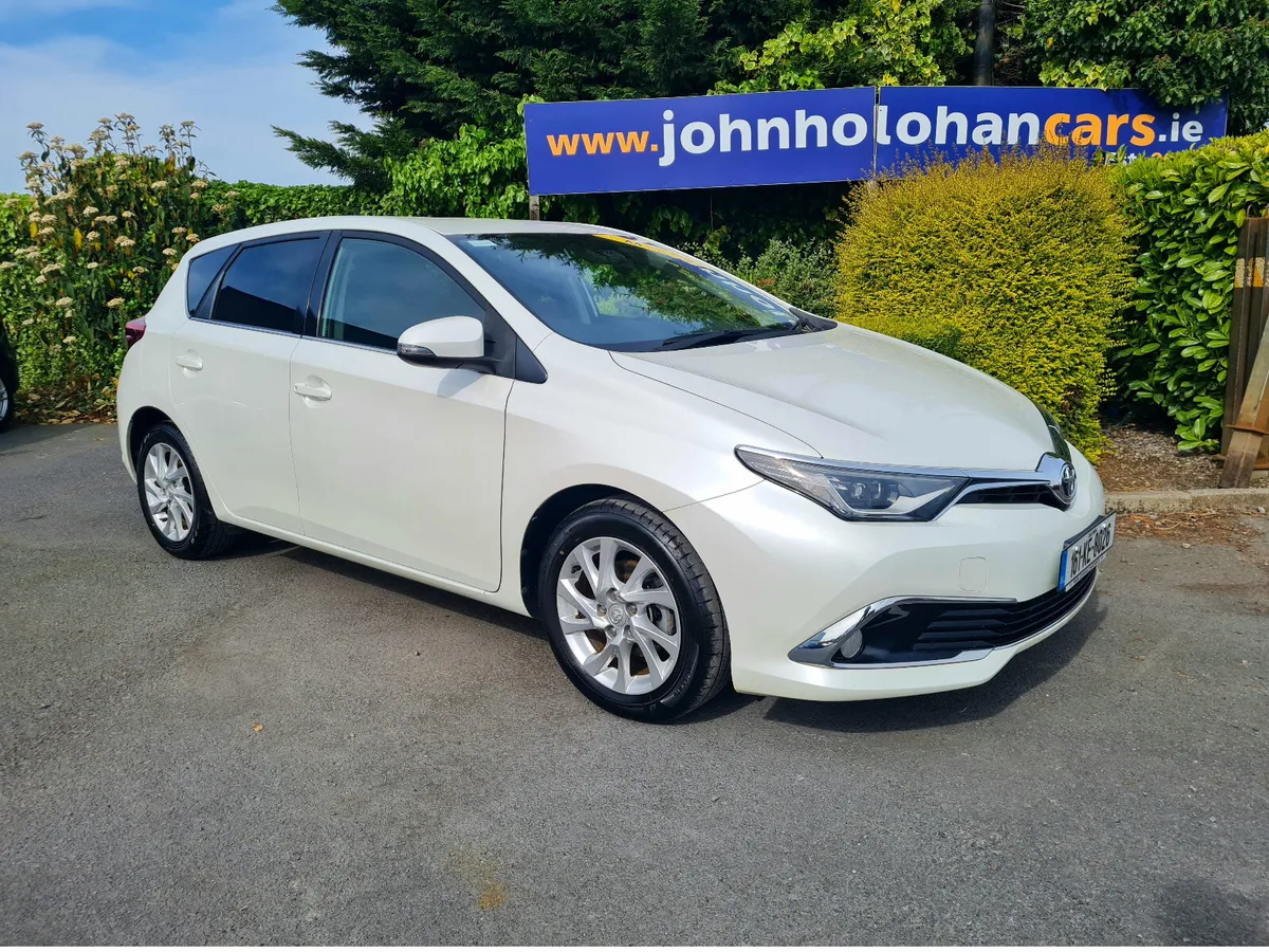 Toyota Auris AUTO // LOW KMS // AA APPROVED DEALER - Image 1