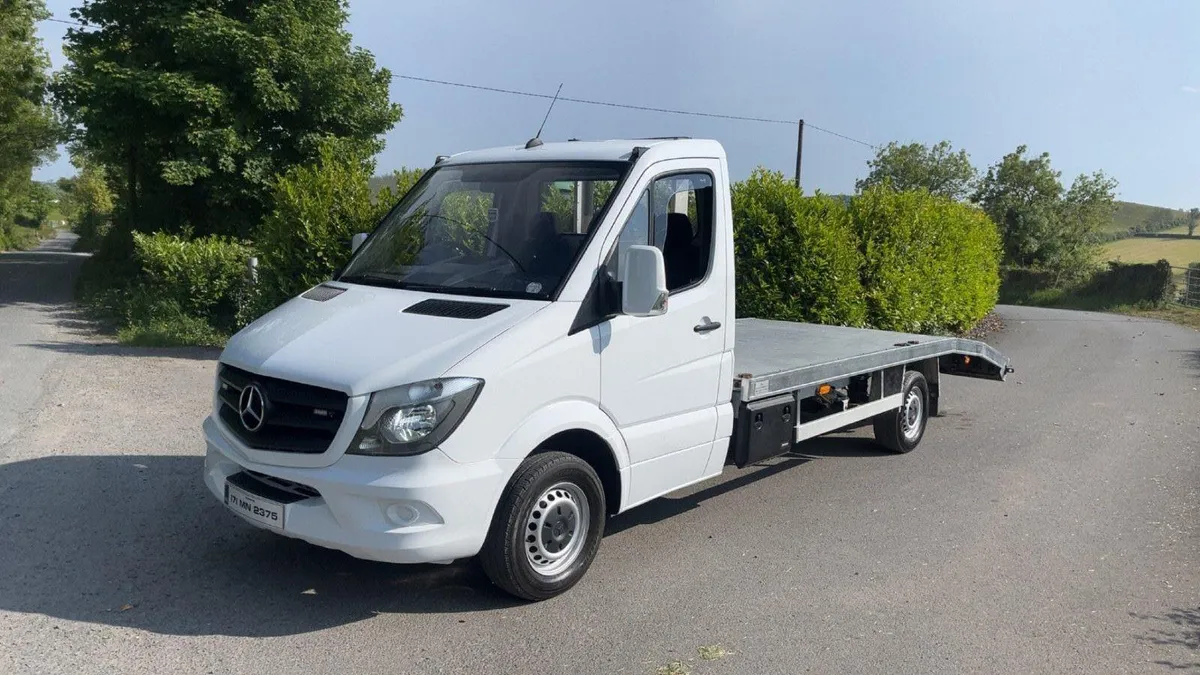 2017 Mercedes Sprinter Recovery - Image 1