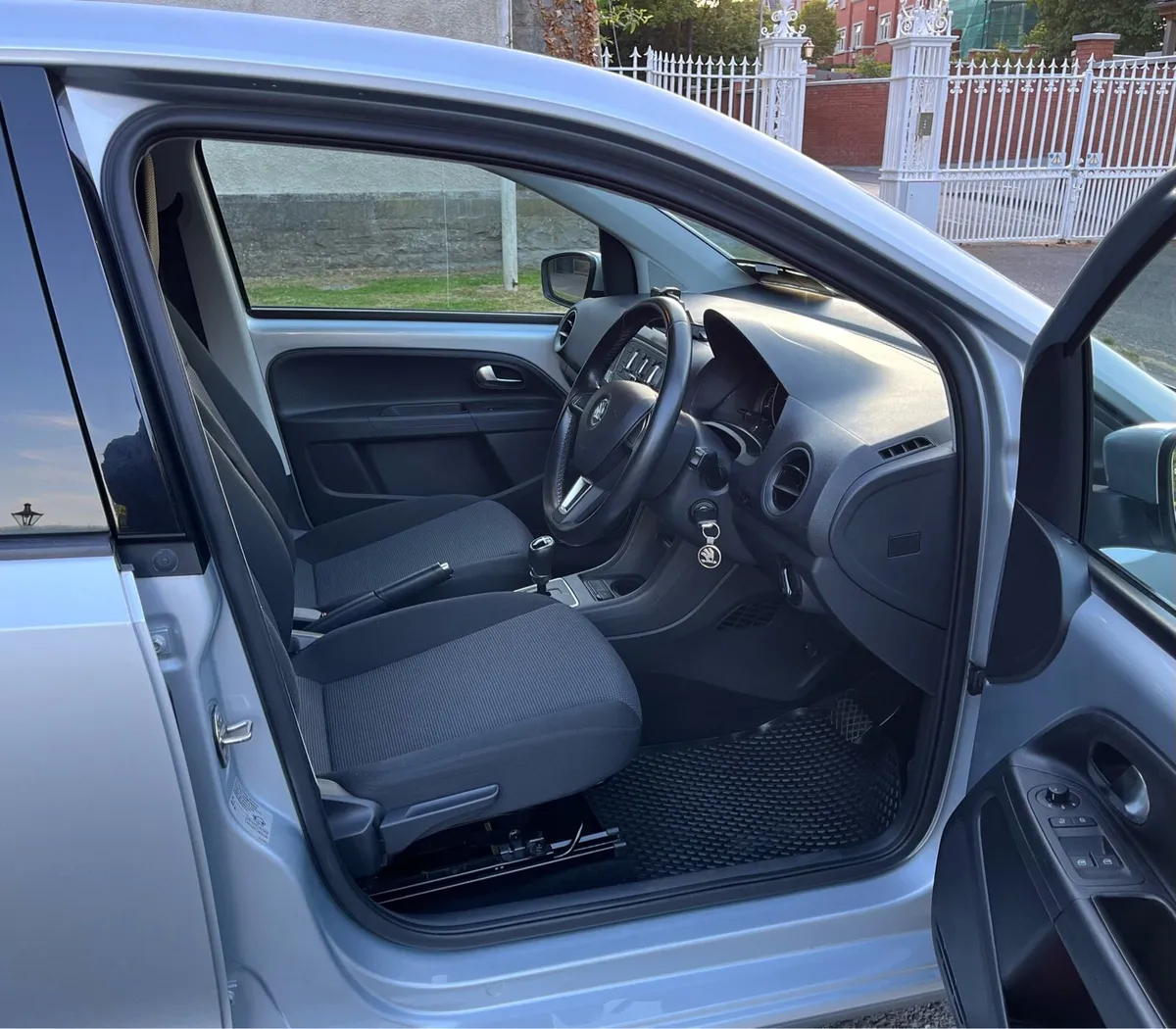 SKODA CITIGO ELEGANCE, 5DR, 1.0 MPI, 75HP, 2015. - Image 3