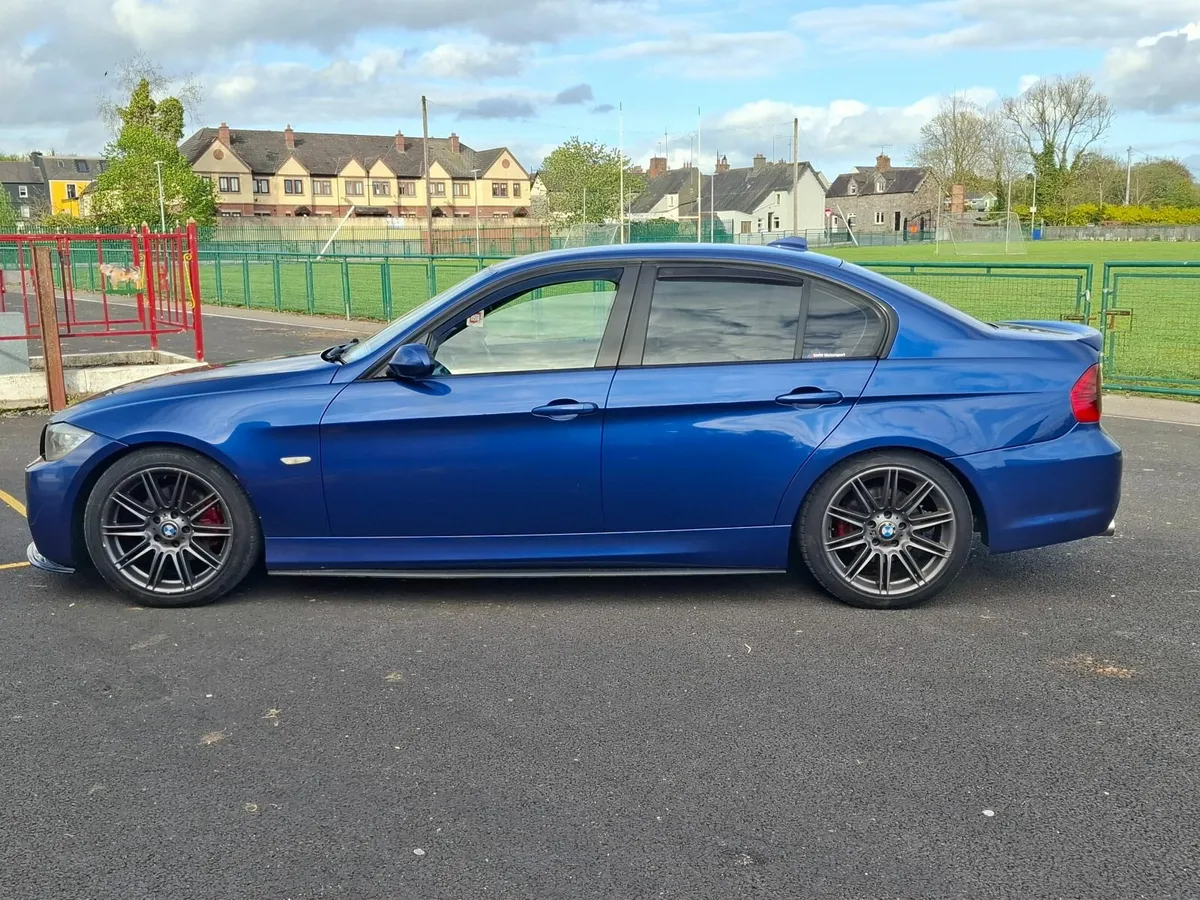 BMW 3-Series 2008 - Image 3