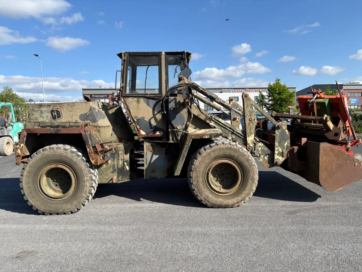 JCB 410M Loading Shovel - Image 1