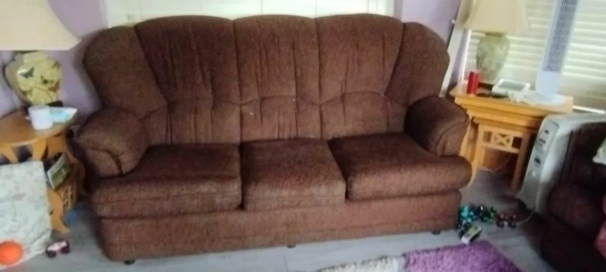 3&2 seater sofa - Image 1