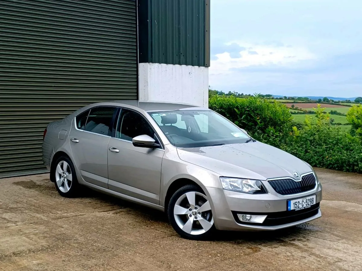 2015 SKODA OCTAVIA 1.6TDI STYLE ☆ MINT CONDITION ☆ - Image 1