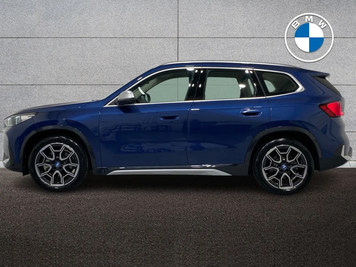 BMW iX1 Xdrive30 Xline - Image 4