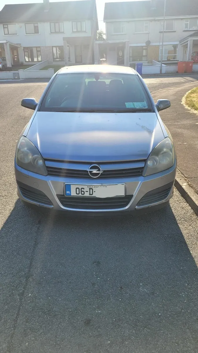 2006 Opel Astra Club **READ AD** - Image 2